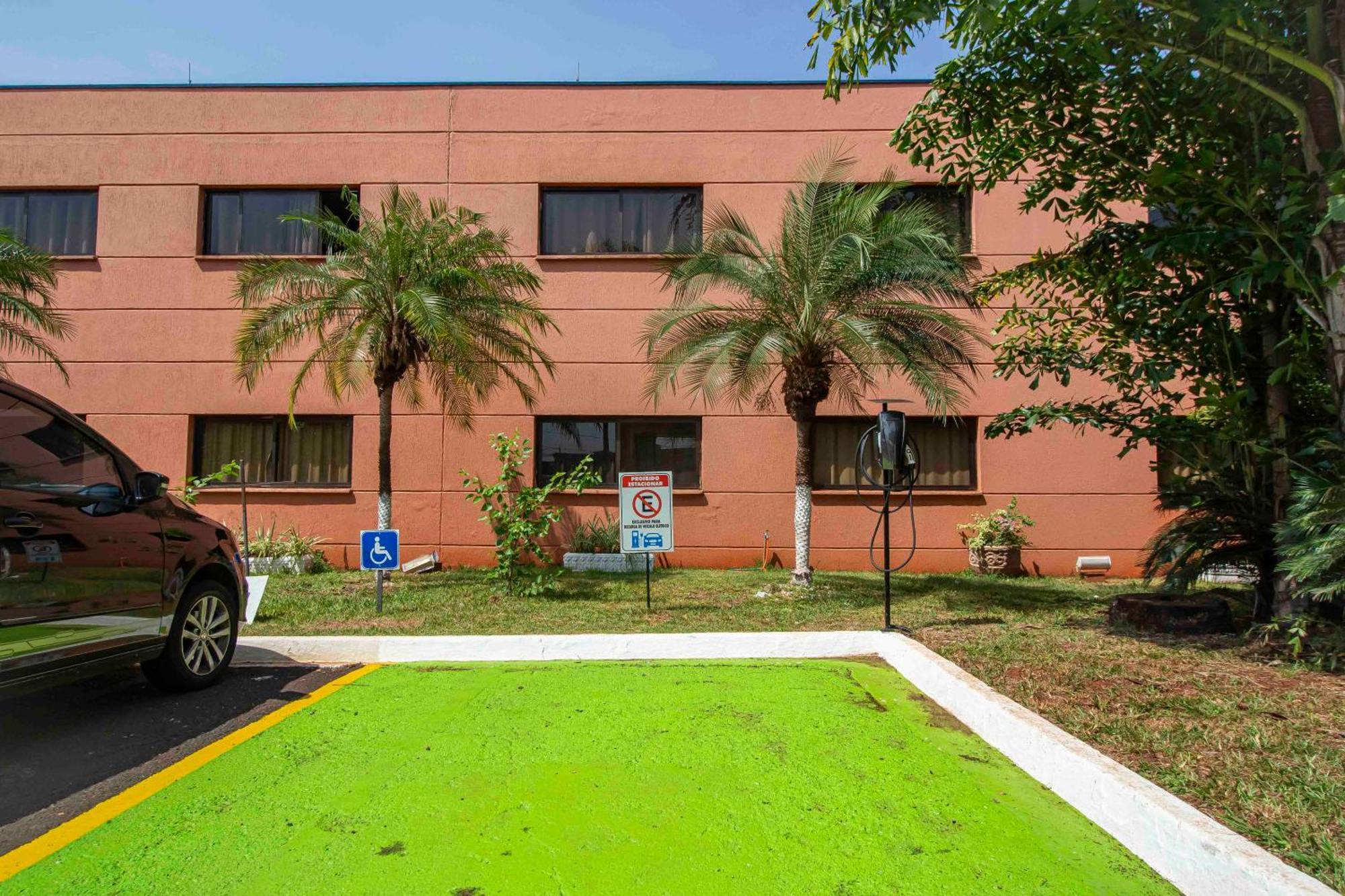 Hotel Golden Park Ribeirao Preto By Nacional Inn Экстерьер фото